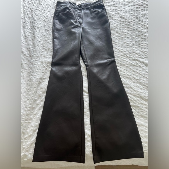 Aritzia Beatrix Pant in Mocha Brown - Vegan Leather (Regular length) - Picture 8 of 10